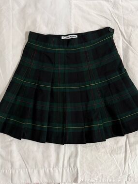 American Apparel Black & Green Plaid Pleated Mini Skirt